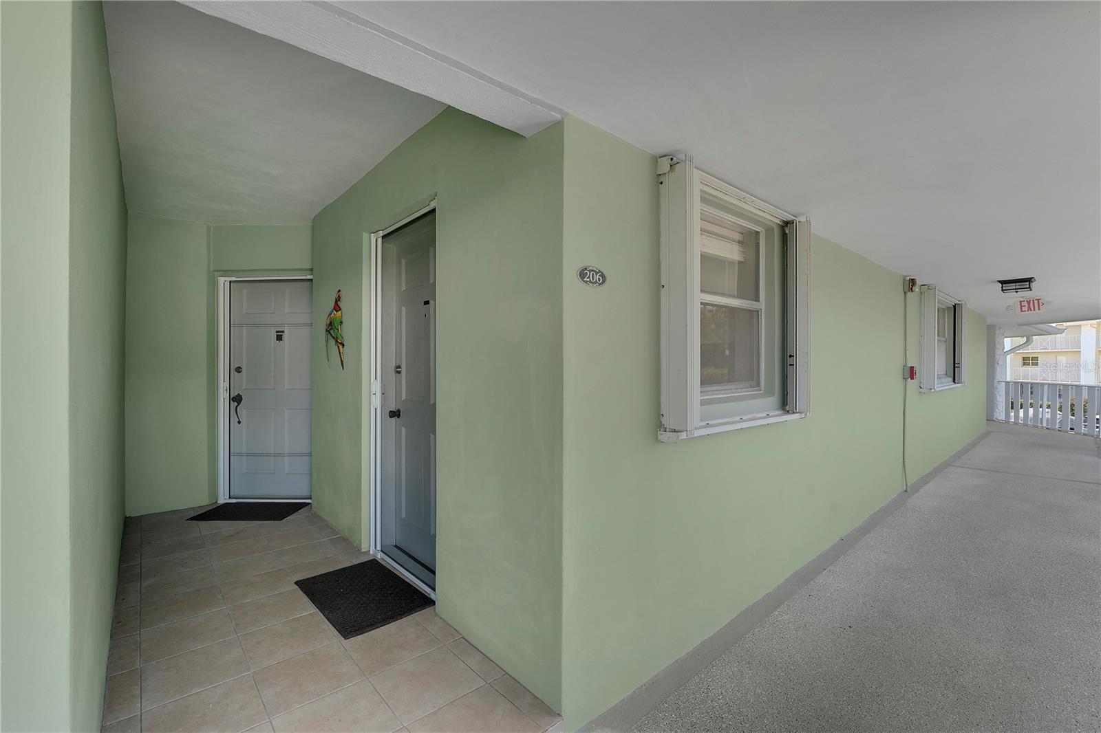 QUEENS COVE HOUSE CONDO - Residential