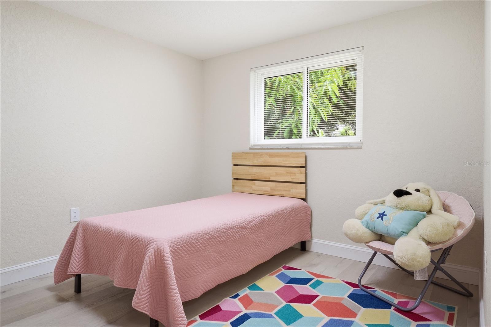 HILLANDALE - Residential