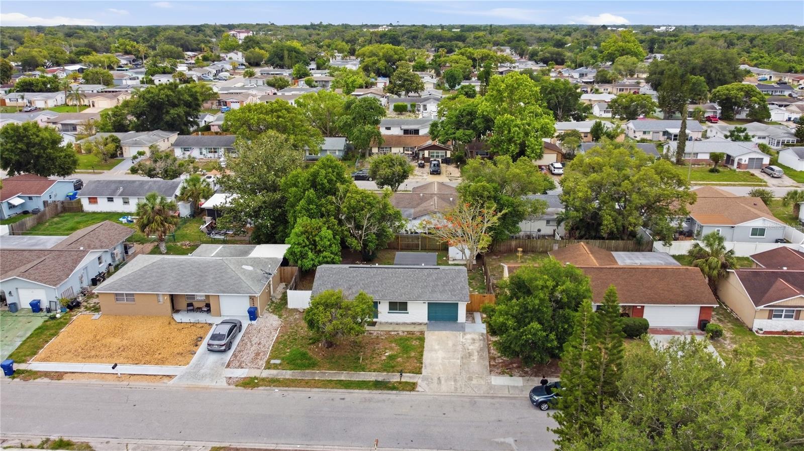 HILLANDALE - Residential