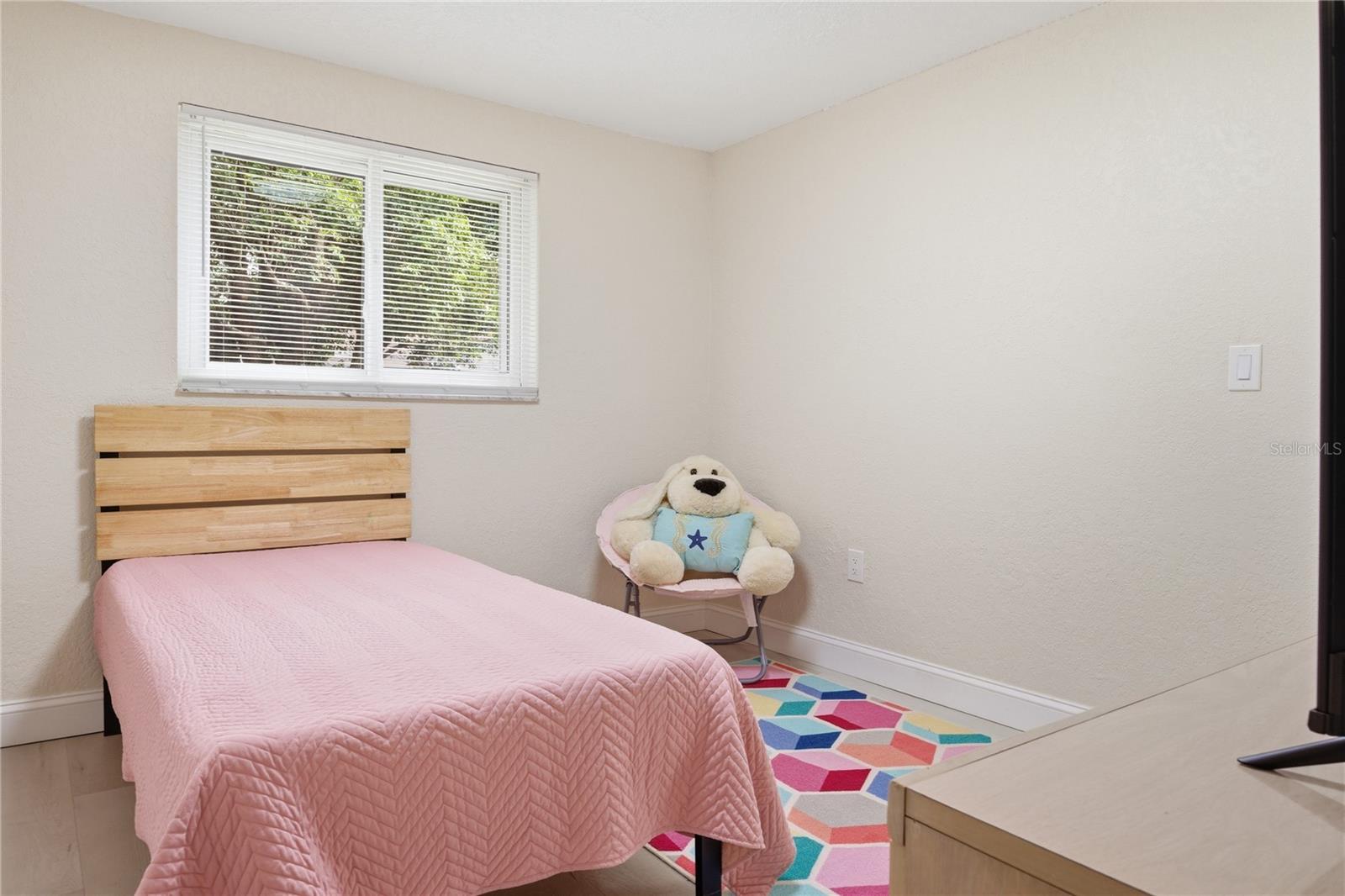 HILLANDALE - Residential