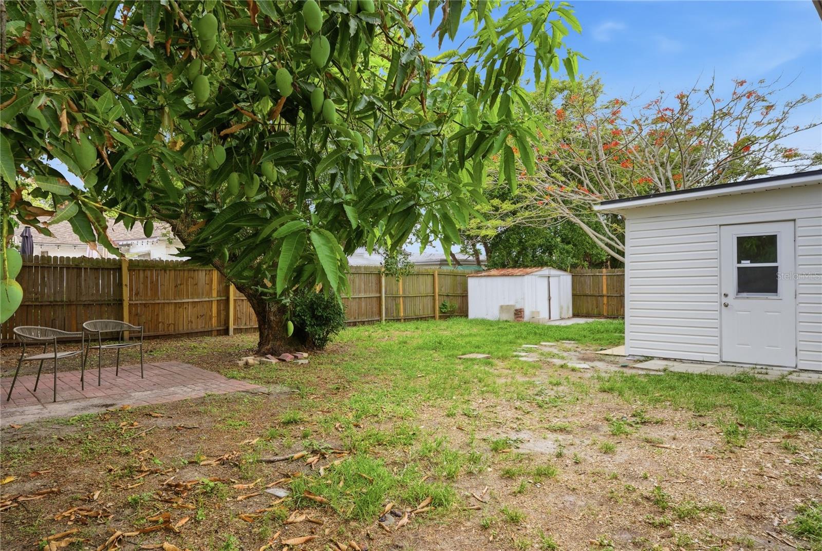 HILLANDALE - Residential