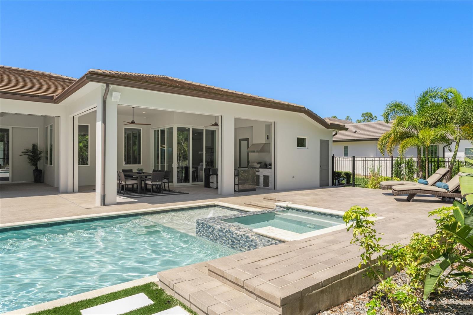 BELLA COLLINA SUB - Residential