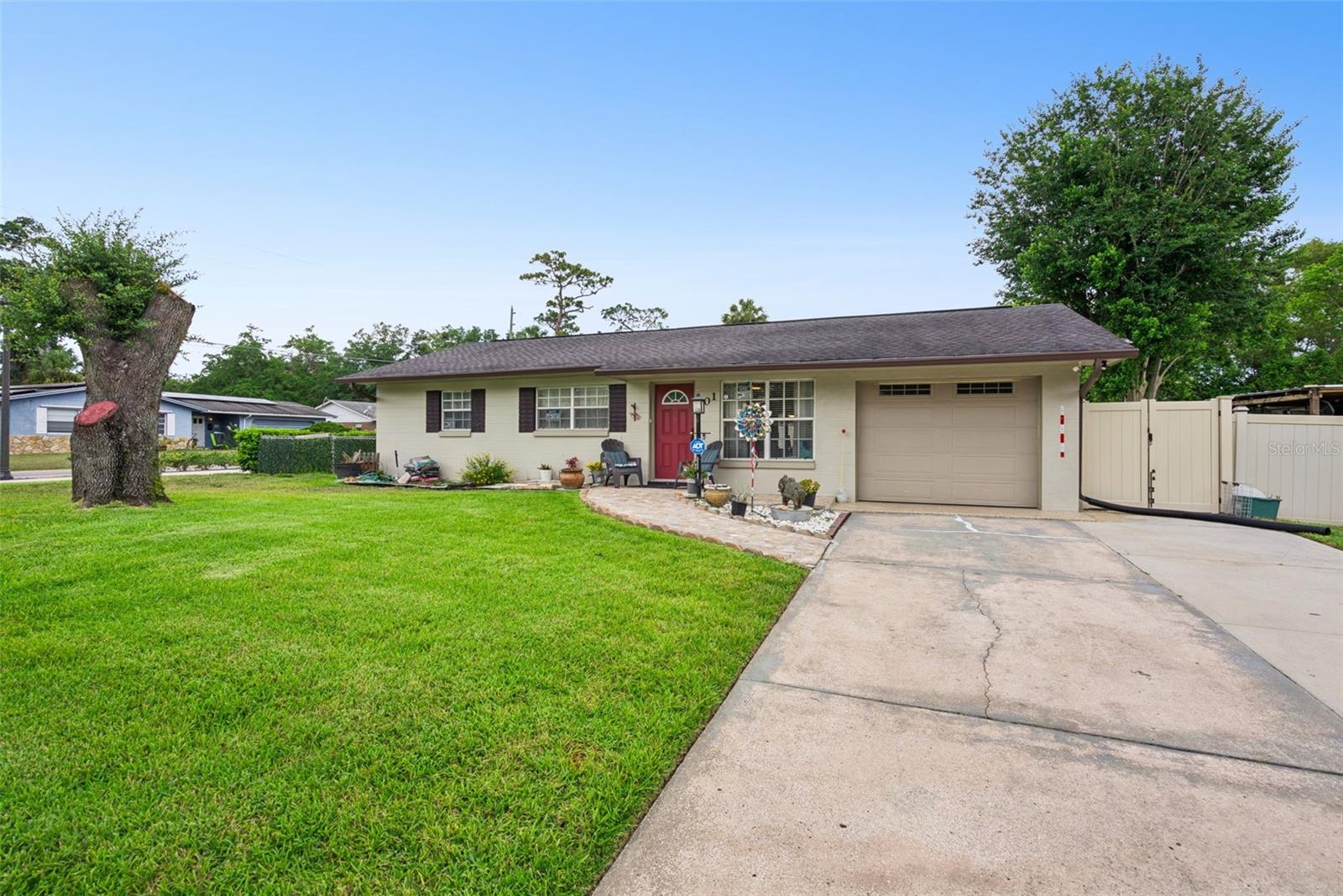 QUAIL POND - Residential