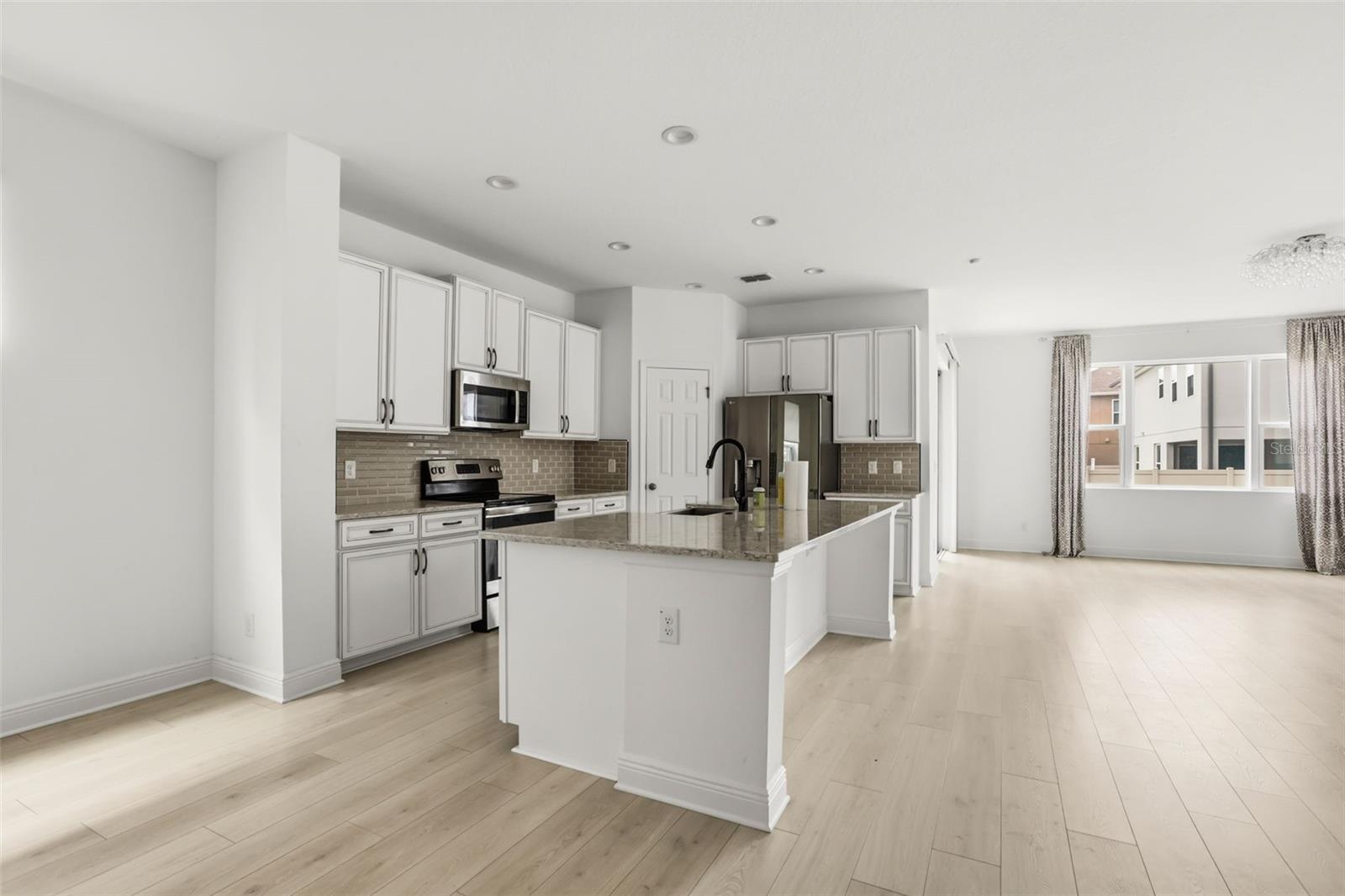 RIDGEVIEW PH 3 - Residential