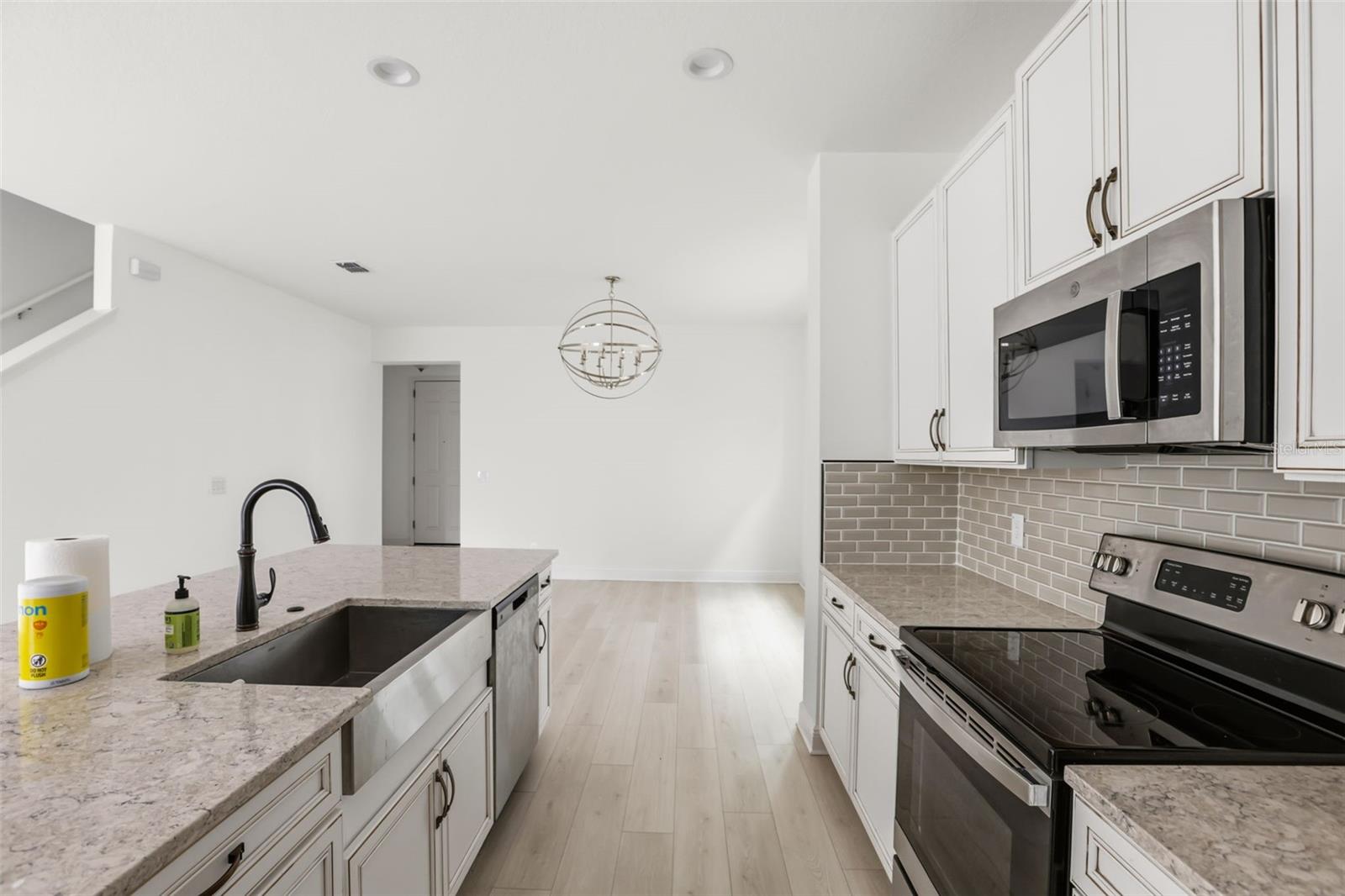 RIDGEVIEW PH 3 - Residential
