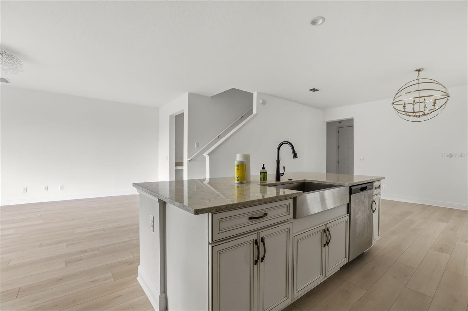 RIDGEVIEW PH 3 - Residential