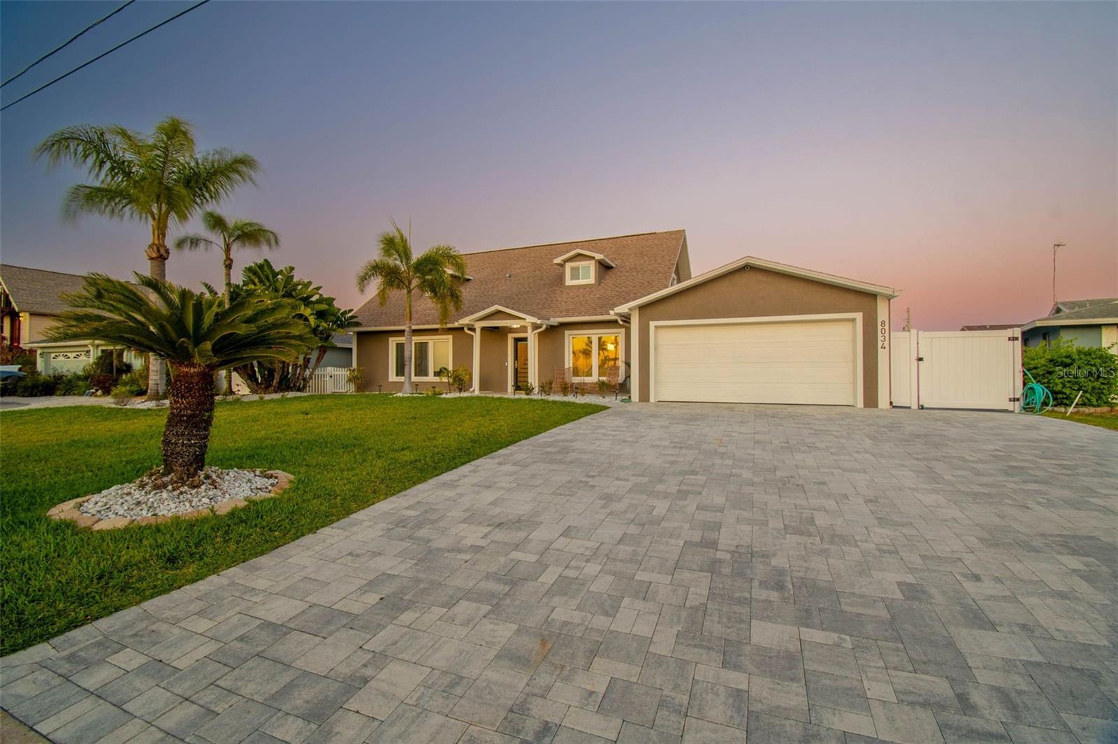 HARBOR ISLES - Residential