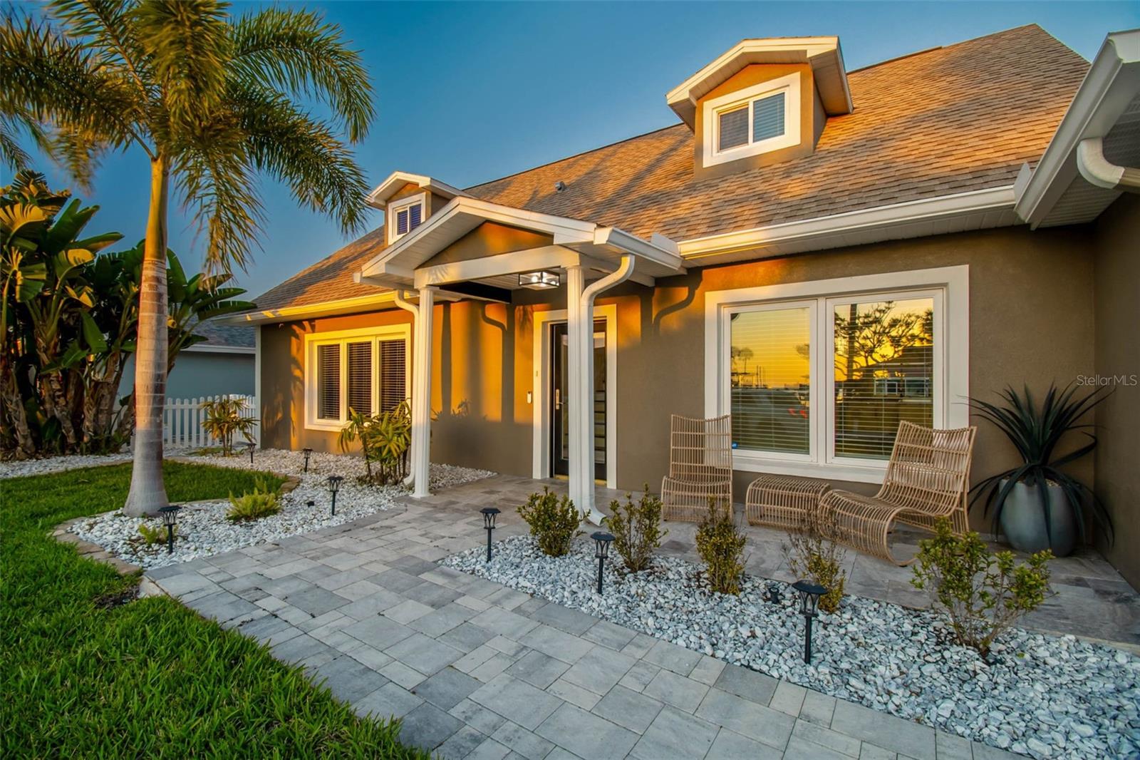 HARBOR ISLES - Residential