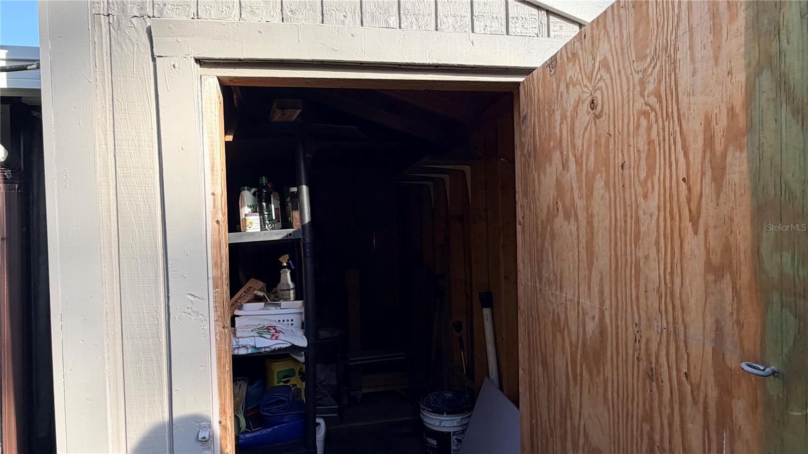 COUNTRYWAY PRCL B TR 5 - Residential Lease