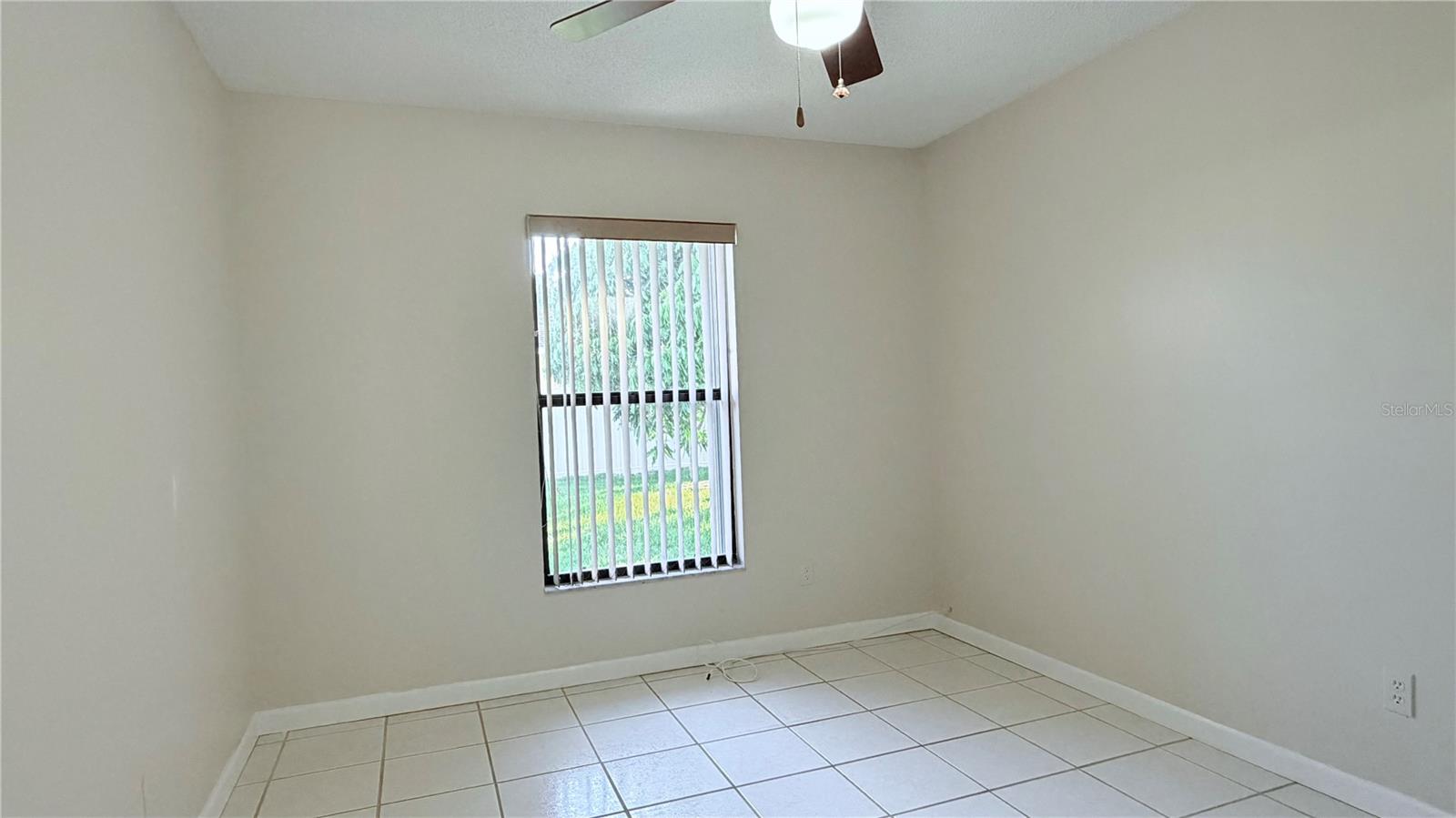 COUNTRYWAY PRCL B TR 5 - Residential Lease