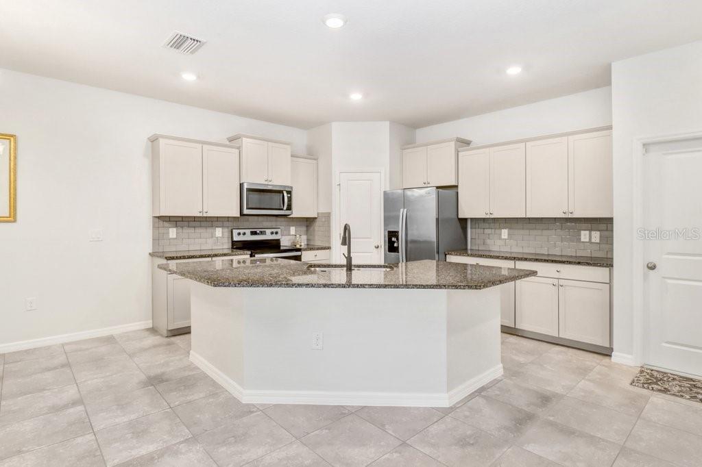 MIRADA PRCL 16-1 - Residential