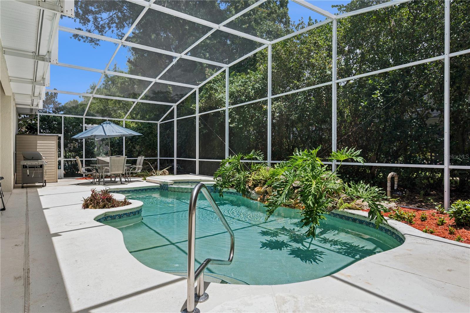 DIAMOND COVE - Residential