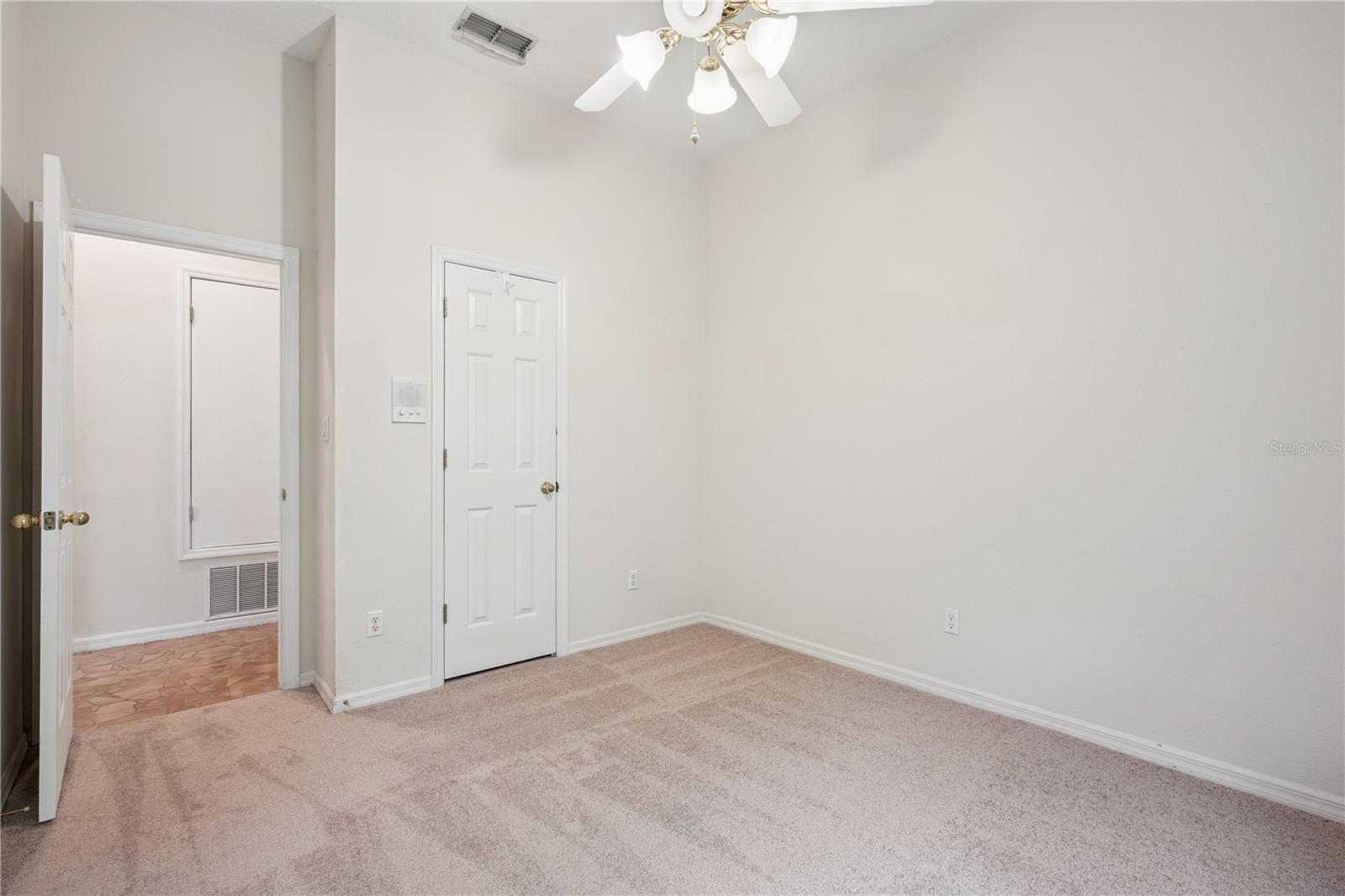 DIAMOND COVE - Residential