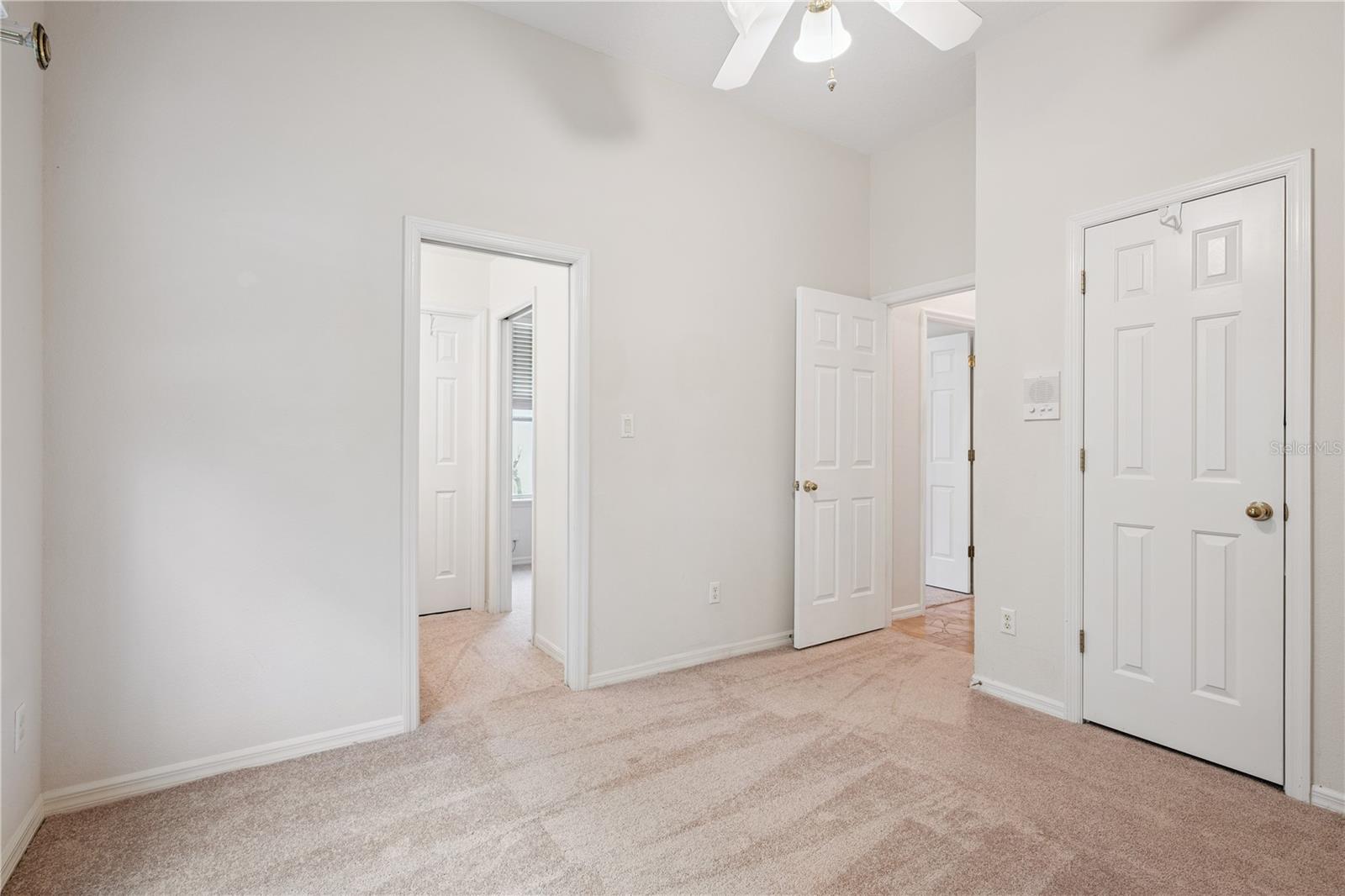 DIAMOND COVE - Residential