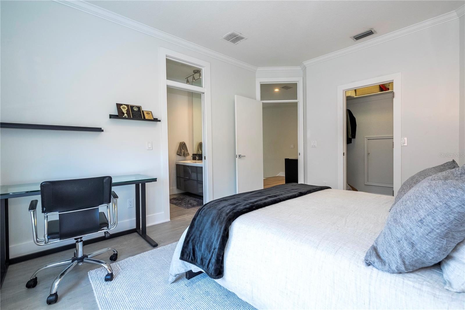 BRENTWOOD CLUB PH 1 - Residential