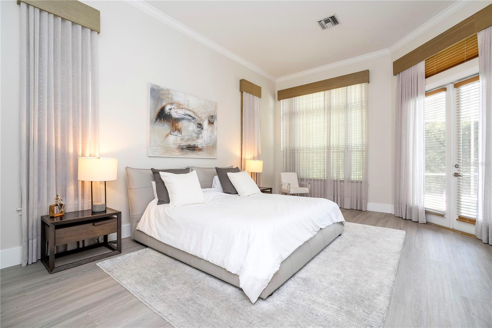 BRENTWOOD CLUB PH 1 - Residential
