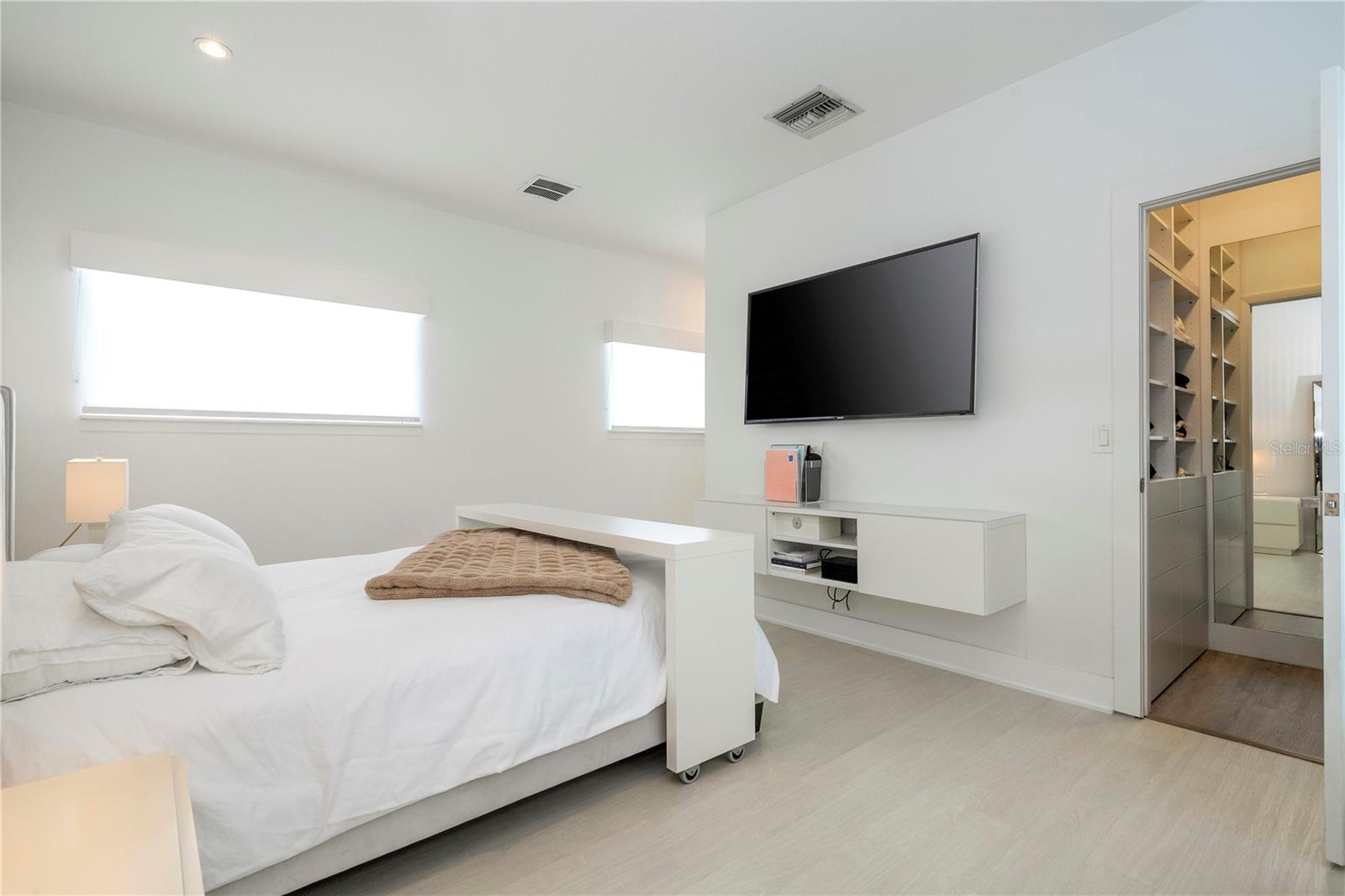BRENTWOOD CLUB PH 1 - Residential