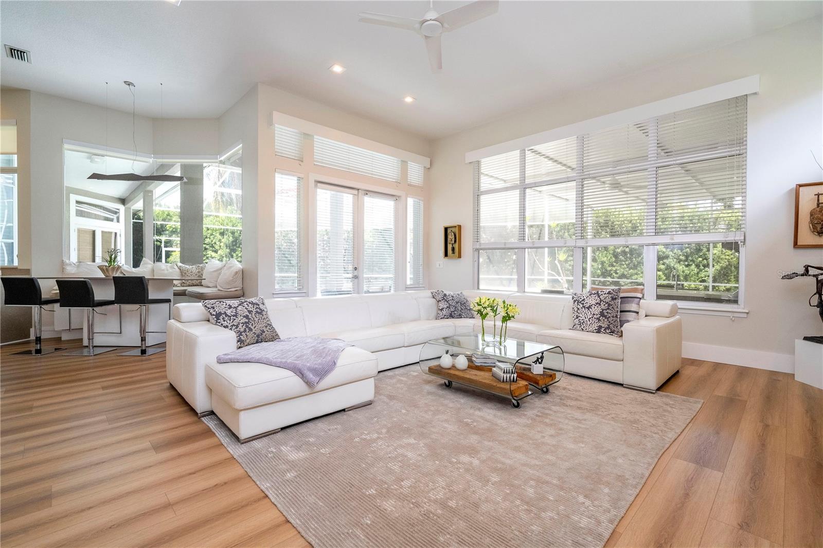BRENTWOOD CLUB PH 1 - Residential
