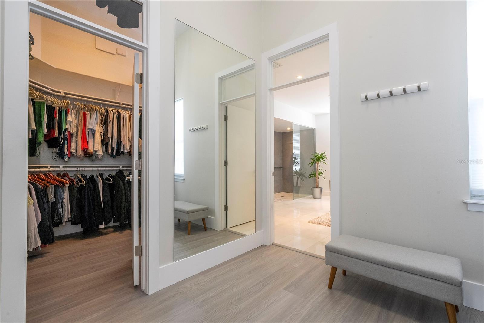 BRENTWOOD CLUB PH 1 - Residential