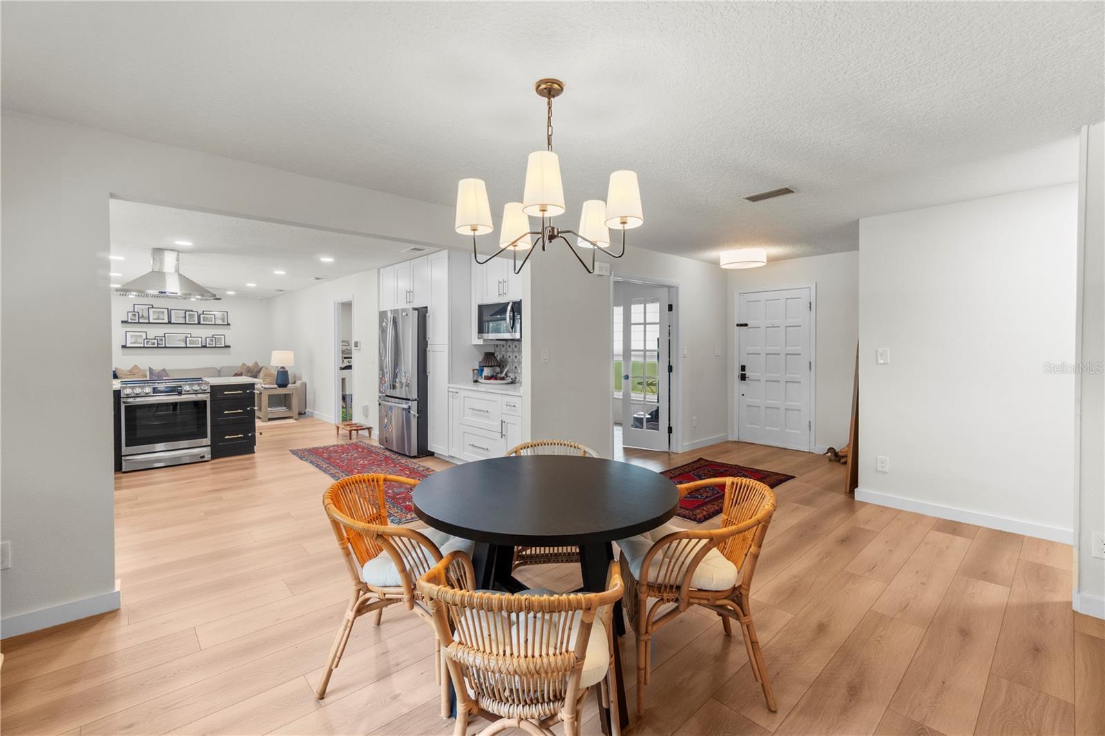 DOVER ESTATES THIRD ADD - Residential