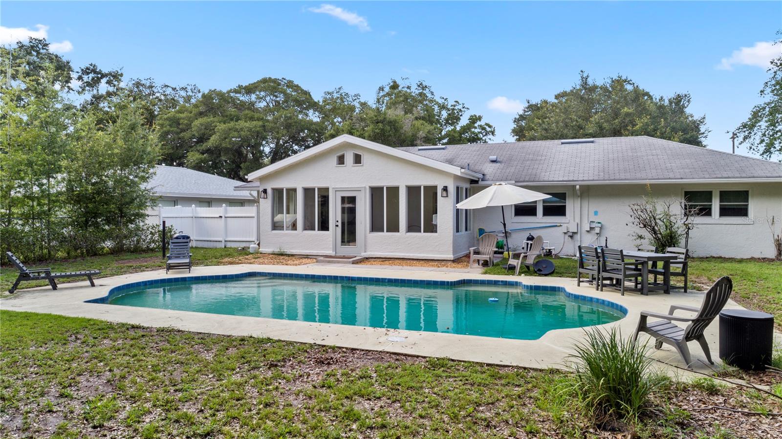 DOVER ESTATES THIRD ADD - Residential