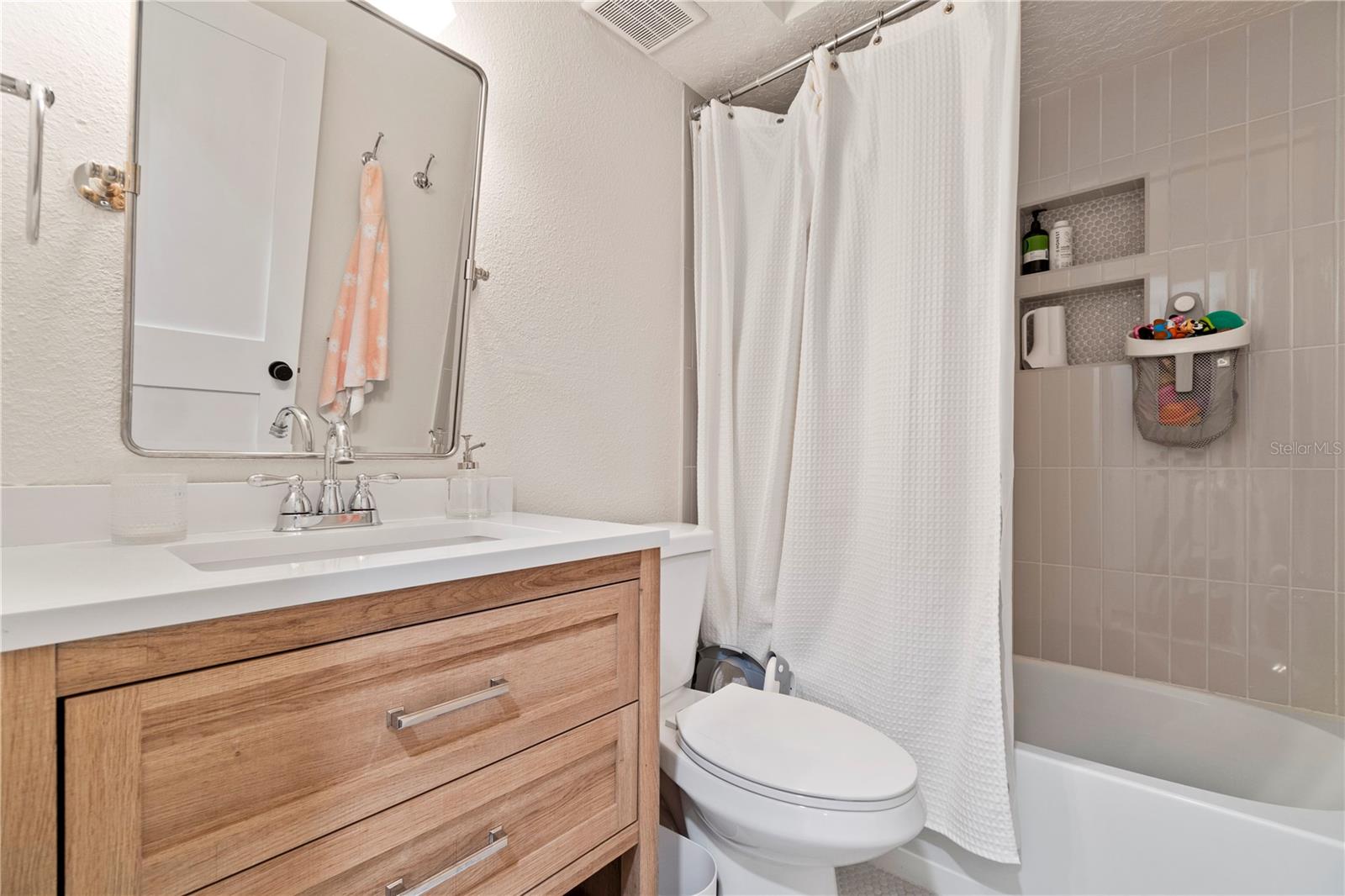 DOVER ESTATES THIRD ADD - Residential