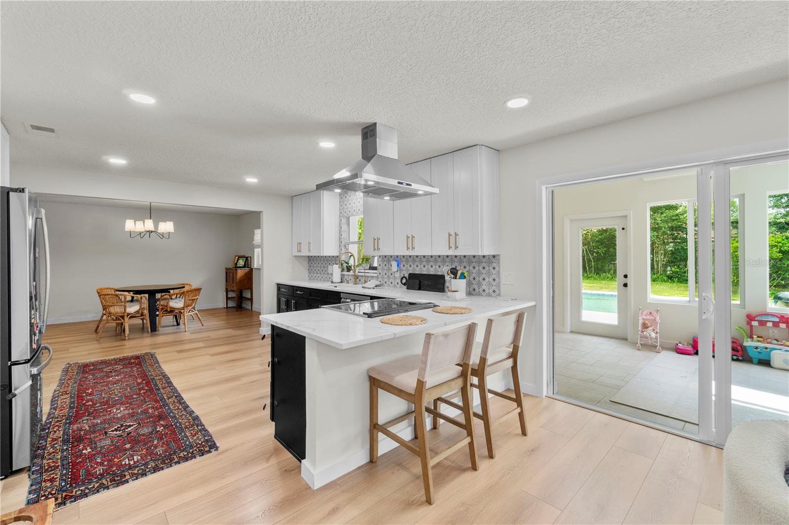 DOVER ESTATES THIRD ADD - Residential