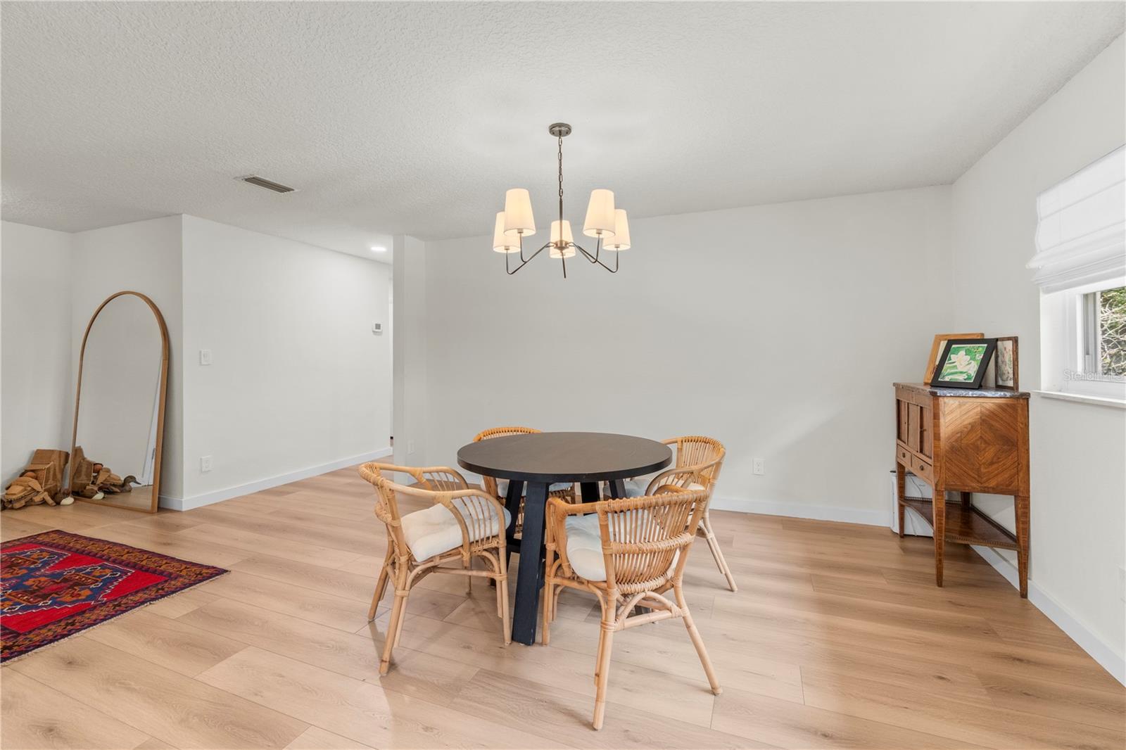 DOVER ESTATES THIRD ADD - Residential