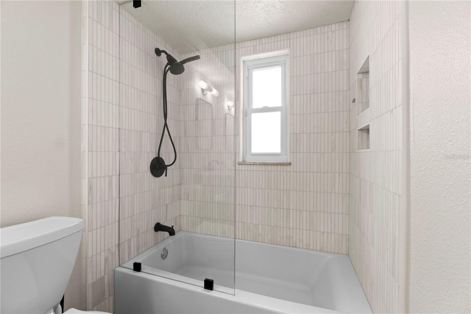 DOVER ESTATES THIRD ADD - Residential