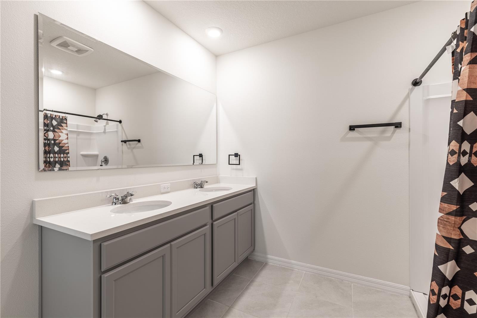 MAGNOLIA POINTE PH 1 - Residential
