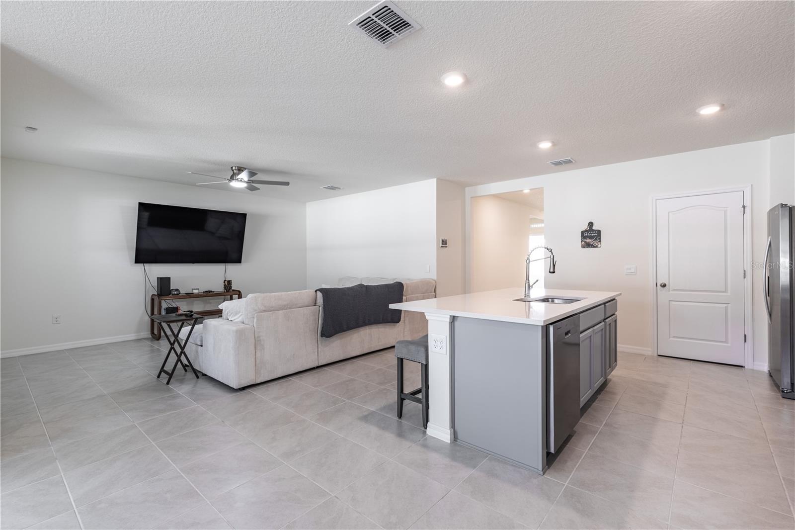 MAGNOLIA POINTE PH 1 - Residential