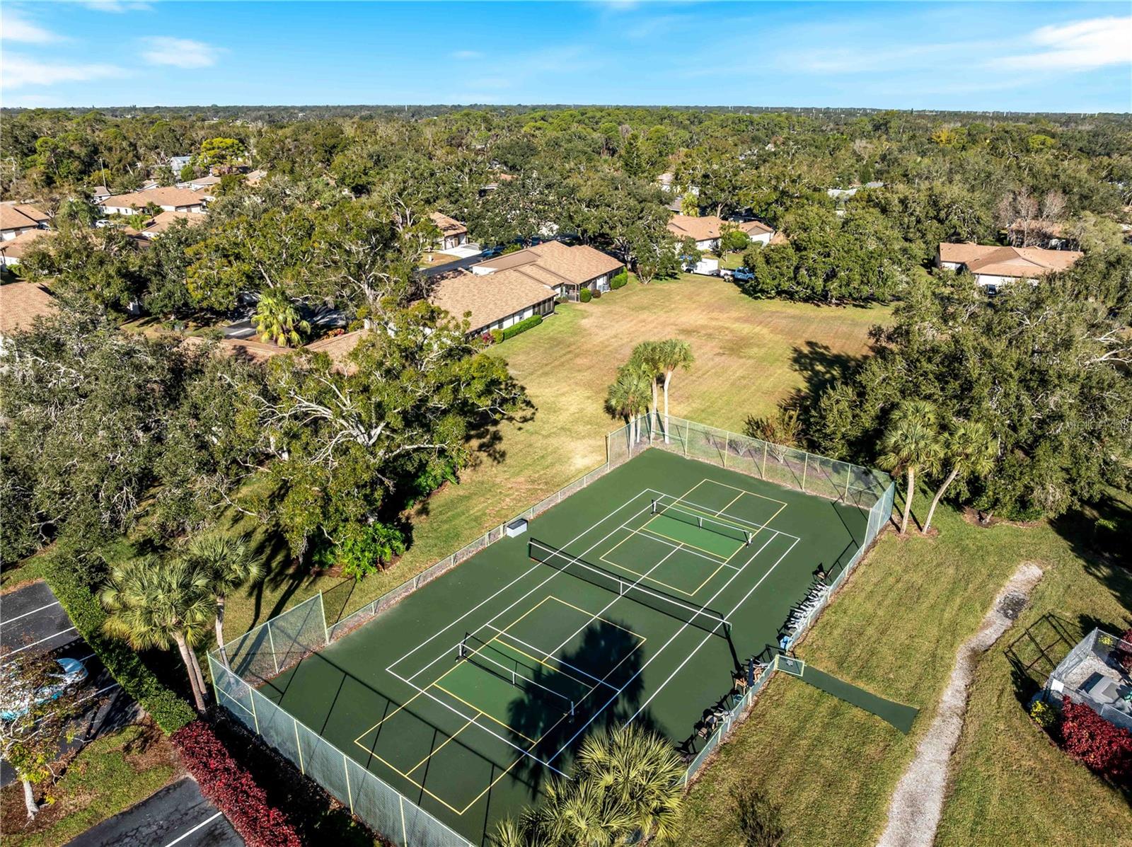 VILLAGE OAKS SEC B - Residential