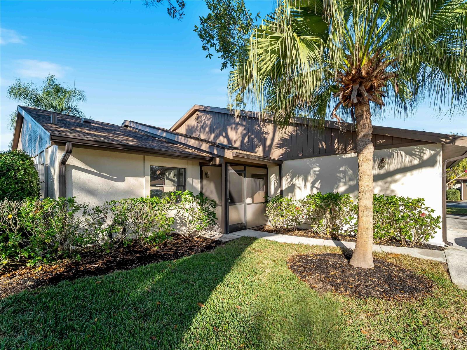 VILLAGE OAKS SEC B - Residential