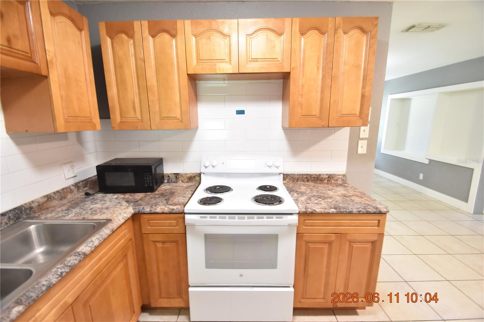 TILSEN MANOR BLKS 2 3 4 5 6 8 - Residential Lease
