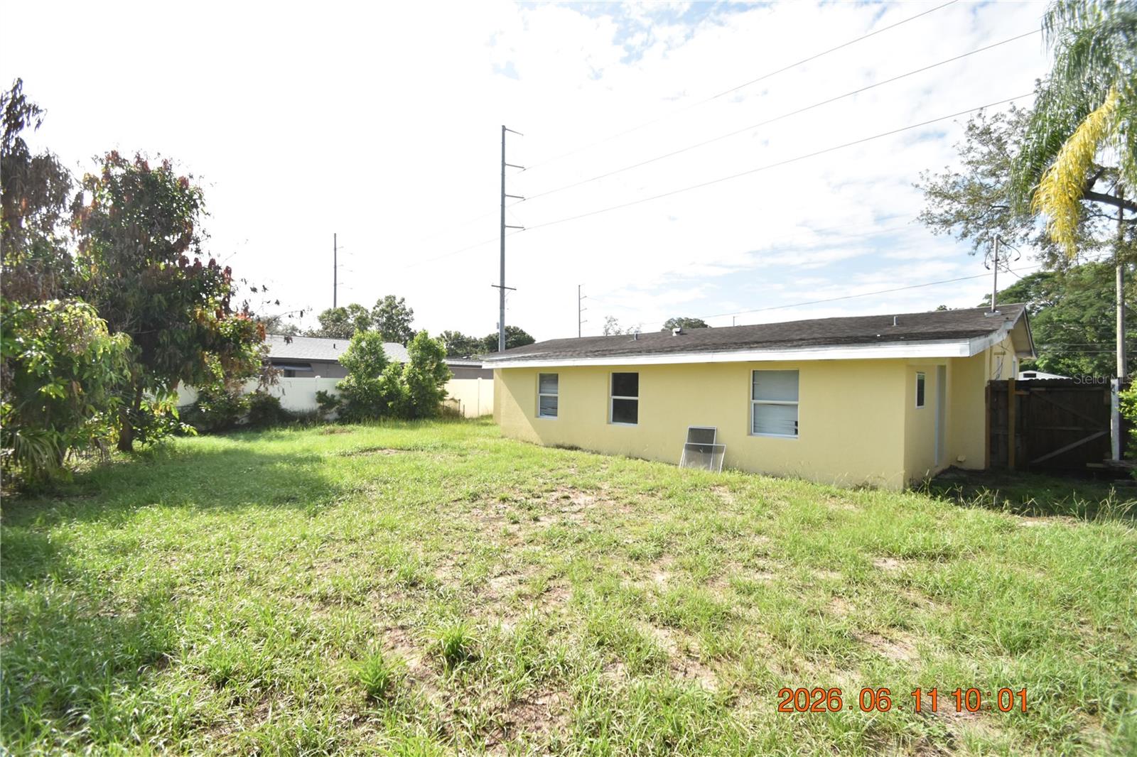 TILSEN MANOR BLKS 2 3 4 5 6 8 - Residential Lease