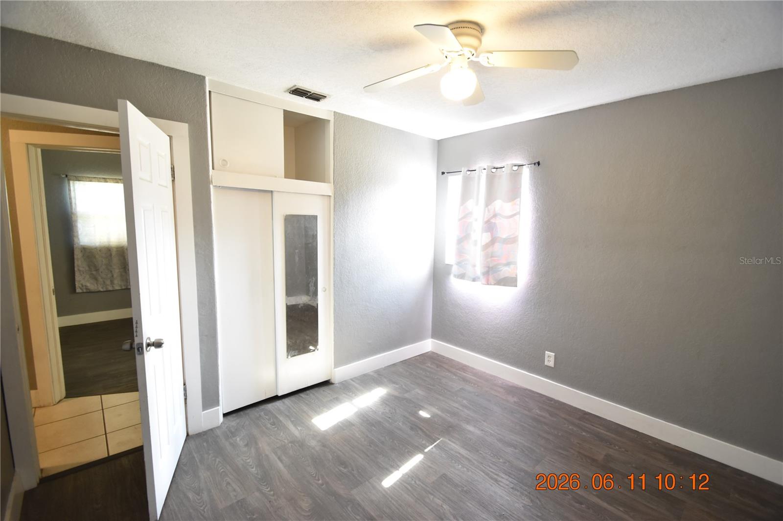 TILSEN MANOR BLKS 2 3 4 5 6 8 - Residential Lease