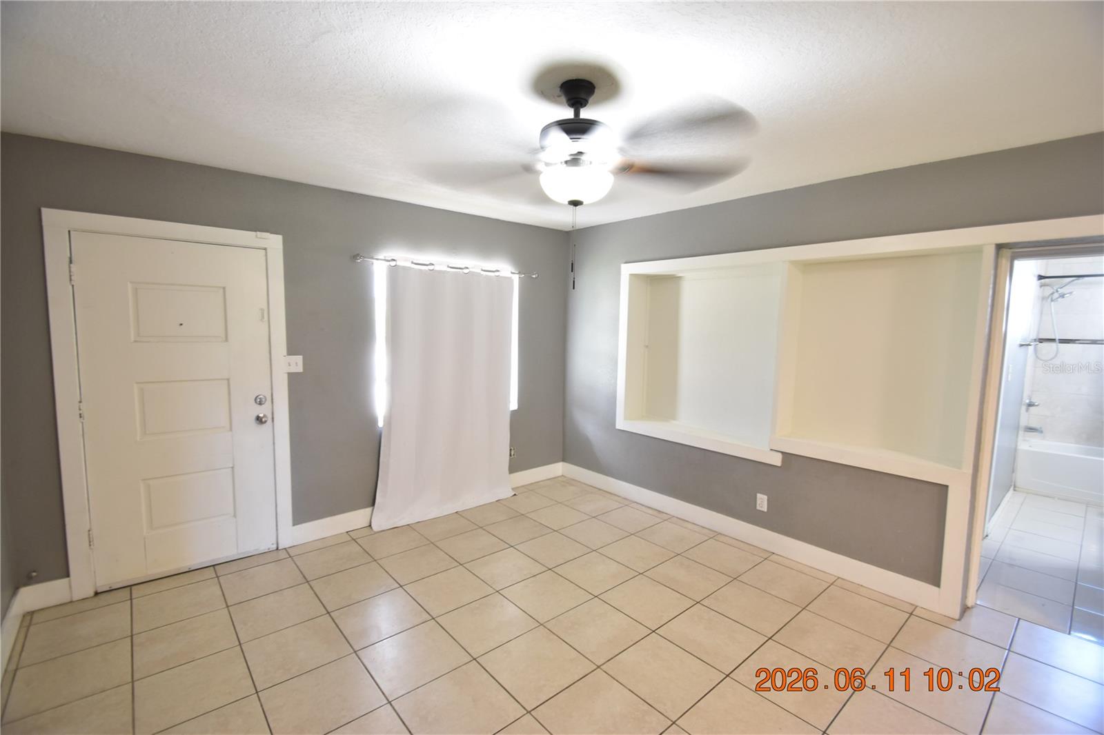 TILSEN MANOR BLKS 2 3 4 5 6 8 - Residential Lease