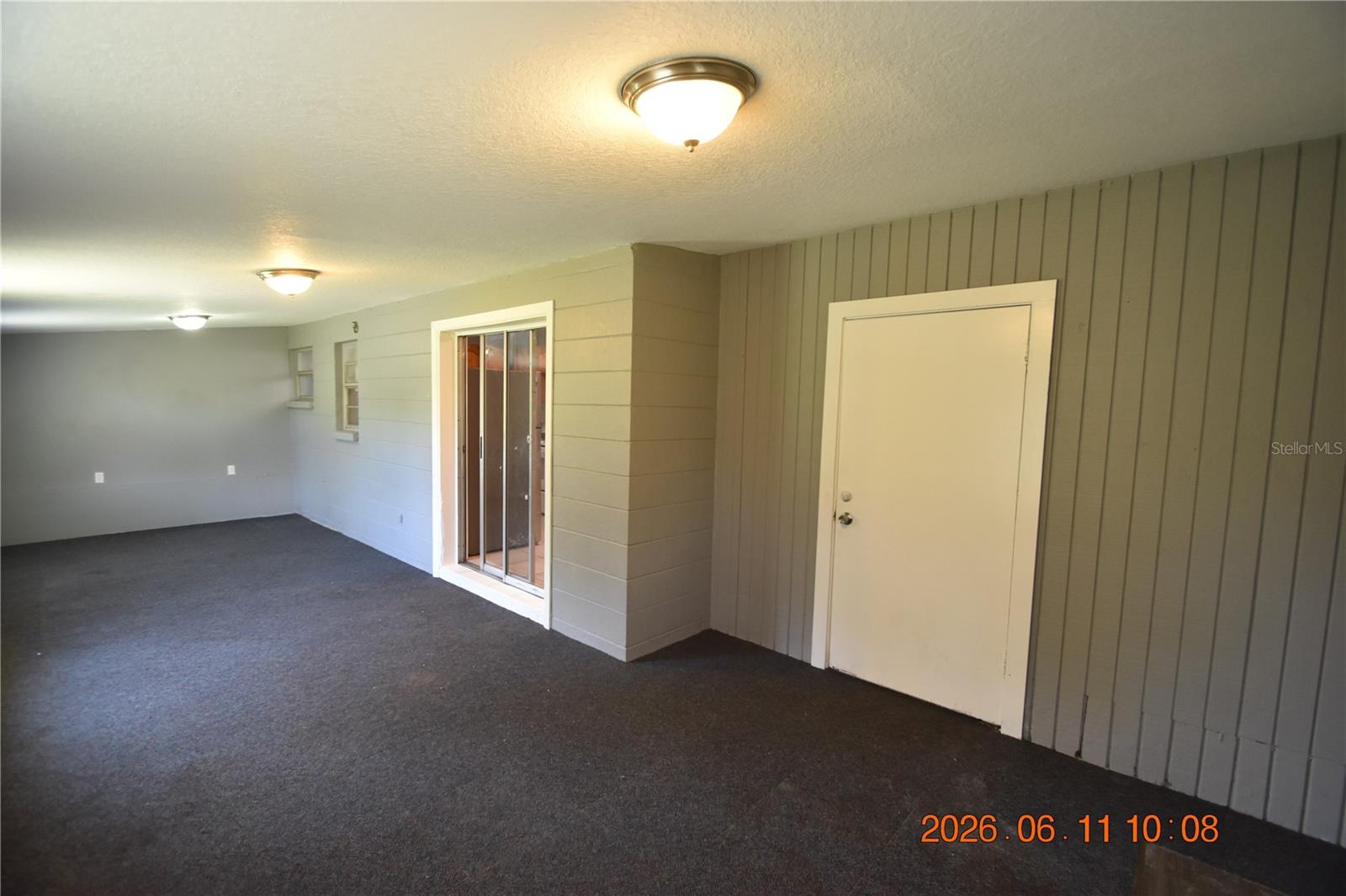 TILSEN MANOR BLKS 2 3 4 5 6 8 - Residential Lease