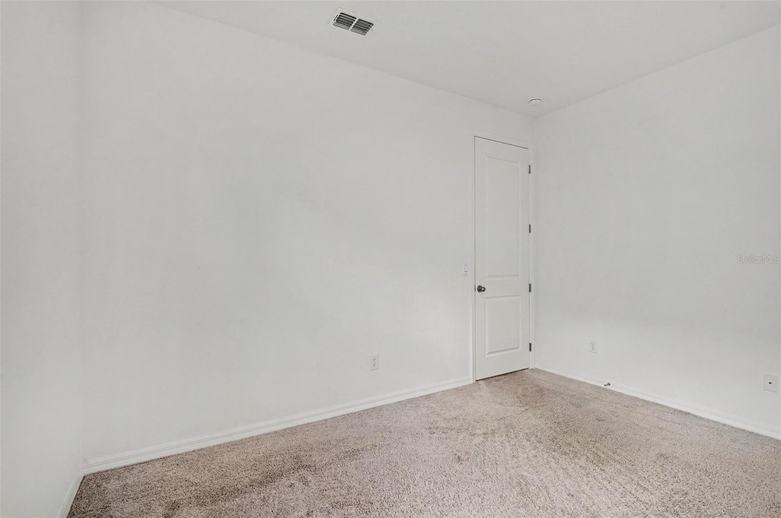 HAMPTON OAKS - Residential