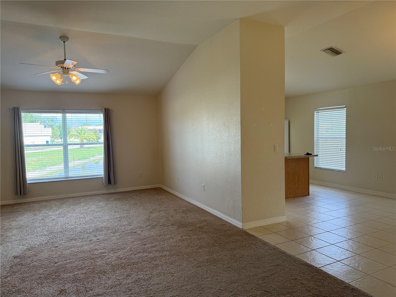 ISLAND LAKES - Residential
