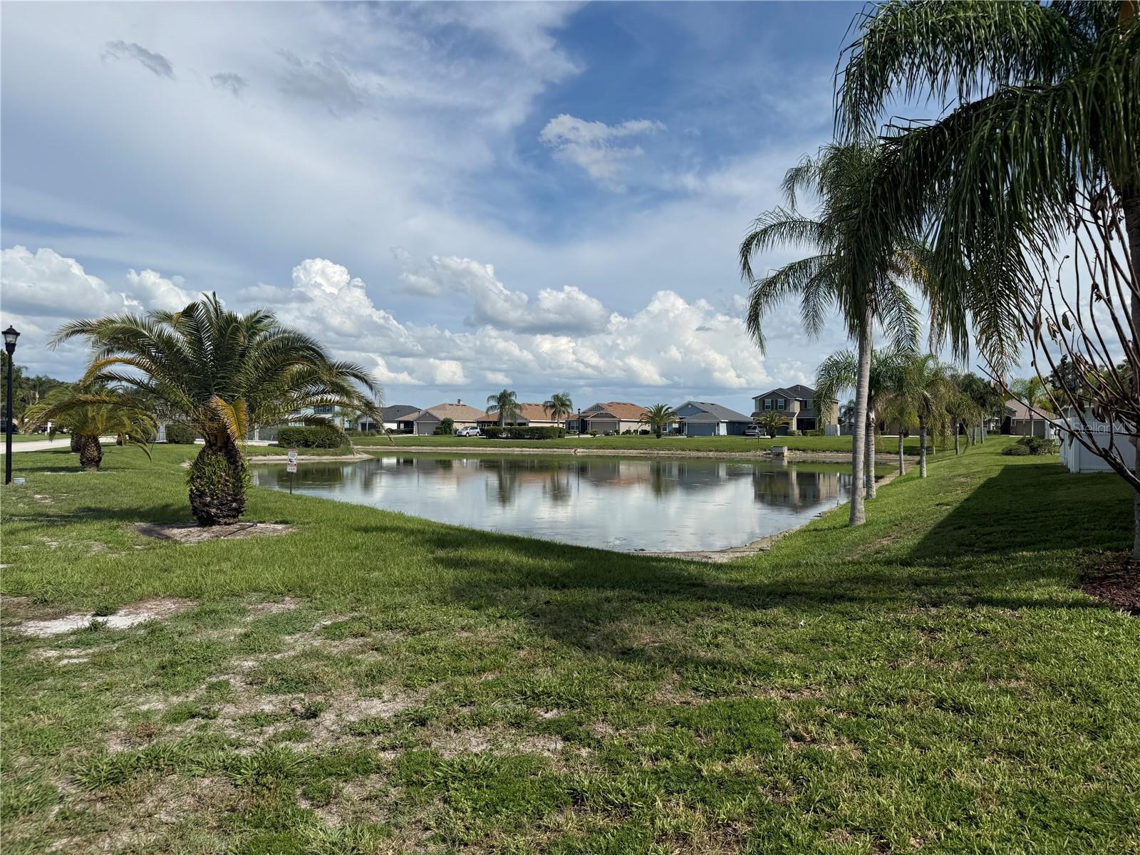 ISLAND LAKES - Residential
