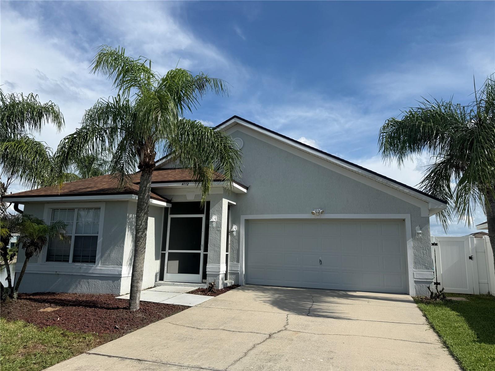 ISLAND LAKES - Residential