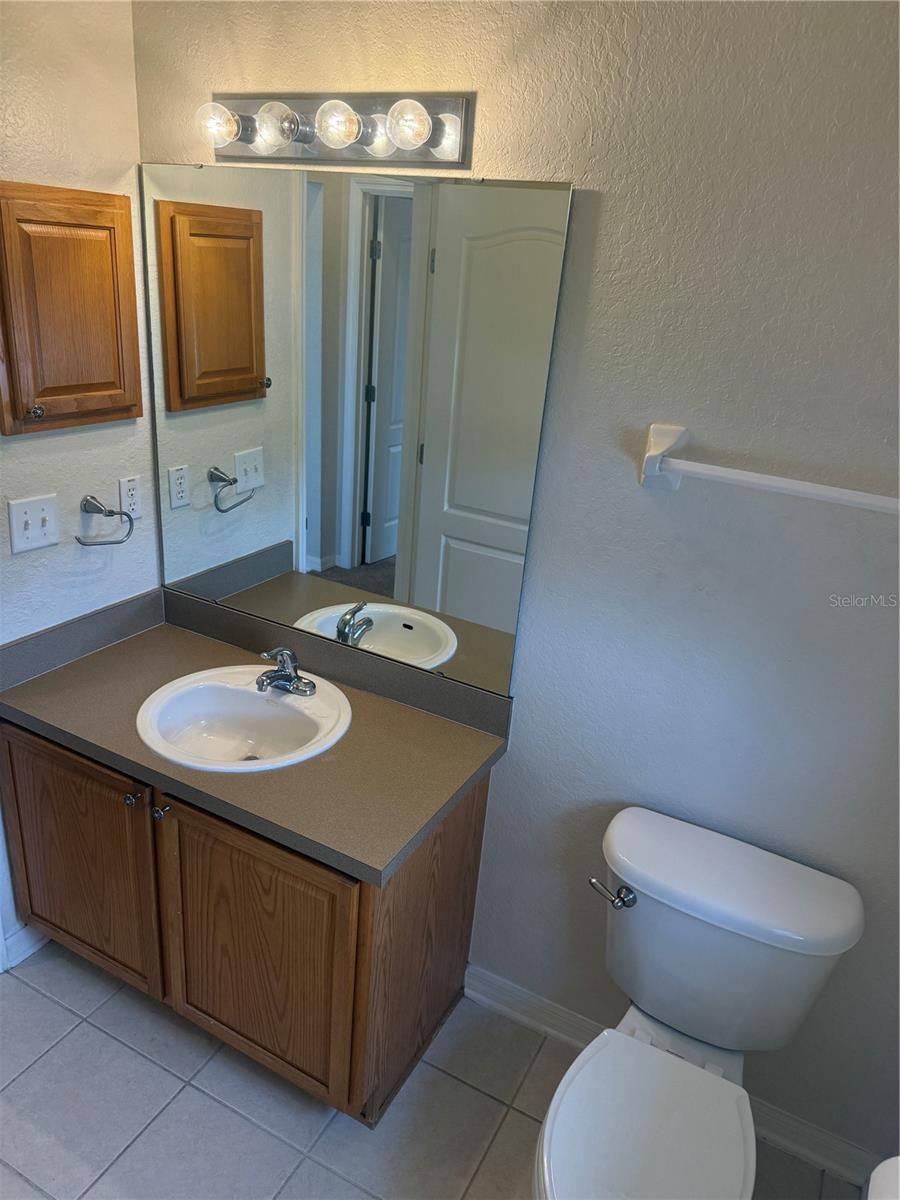 ISLAND LAKES - Residential