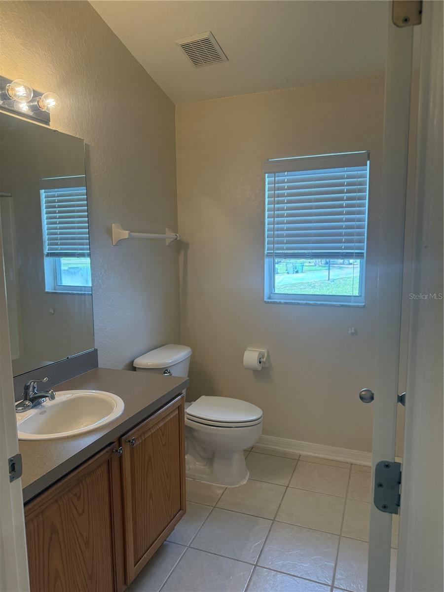 ISLAND LAKES - Residential