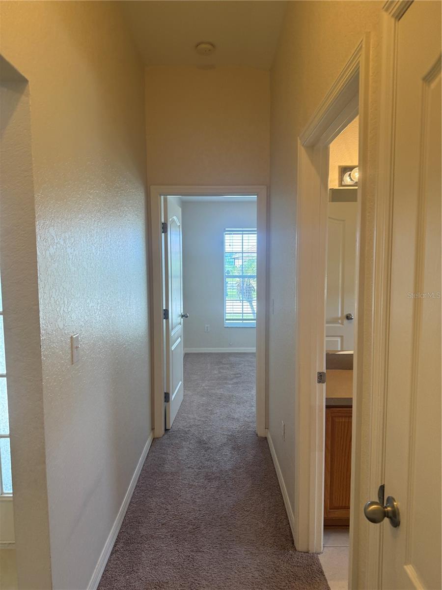 ISLAND LAKES - Residential