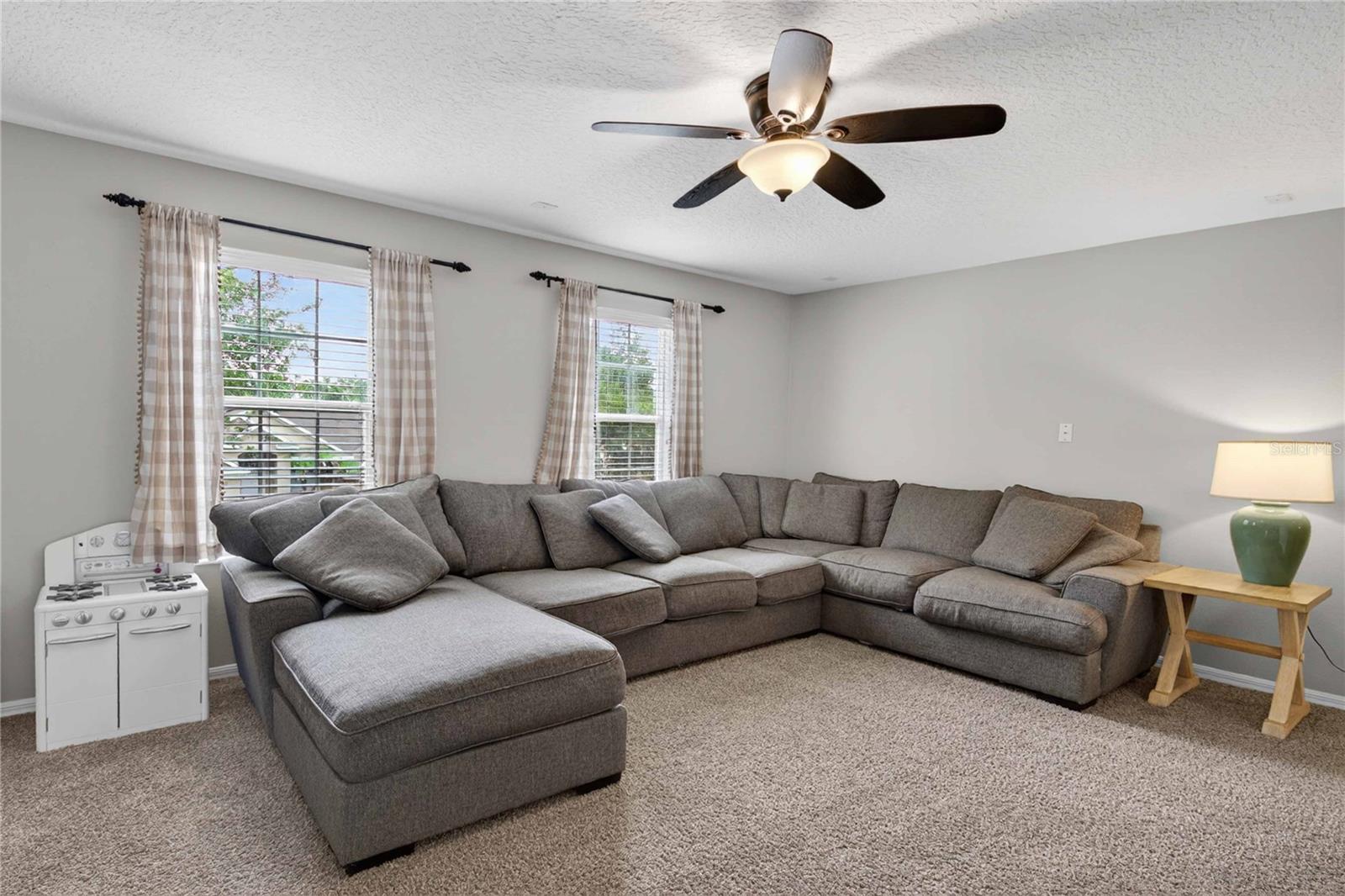 BLUE LAKE ESTATES - Residential