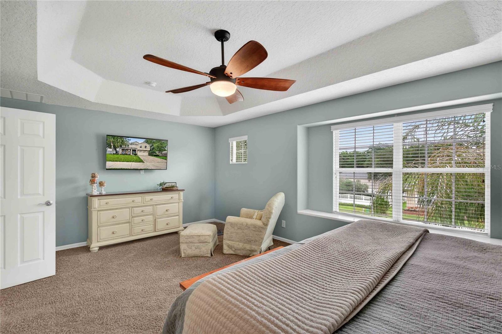 BLUE LAKE ESTATES - Residential