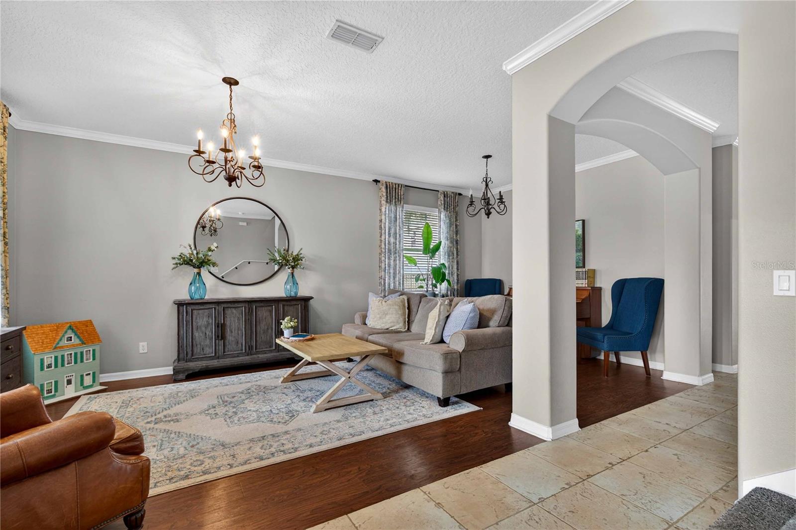 BLUE LAKE ESTATES - Residential