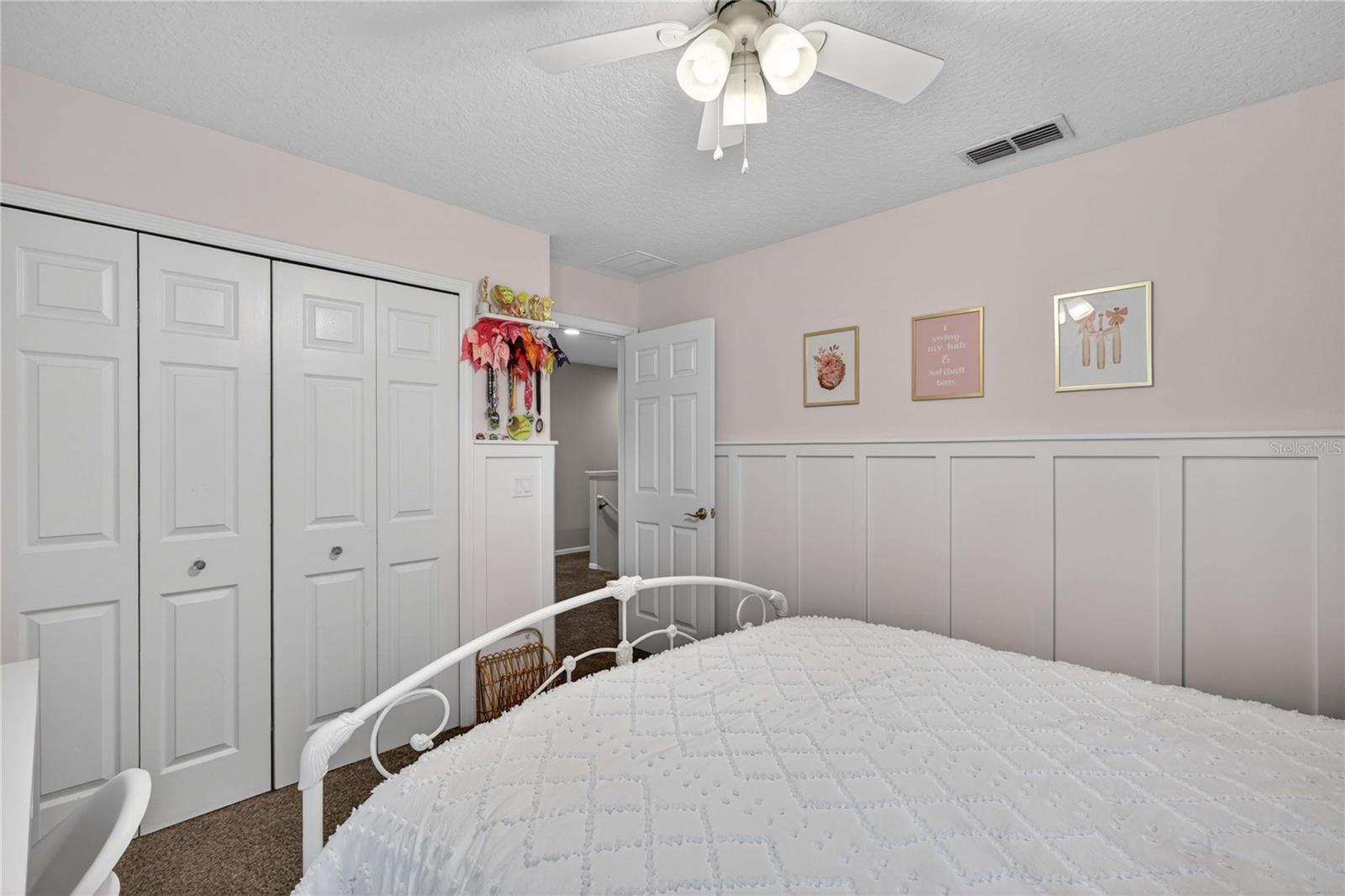 BLUE LAKE ESTATES - Residential