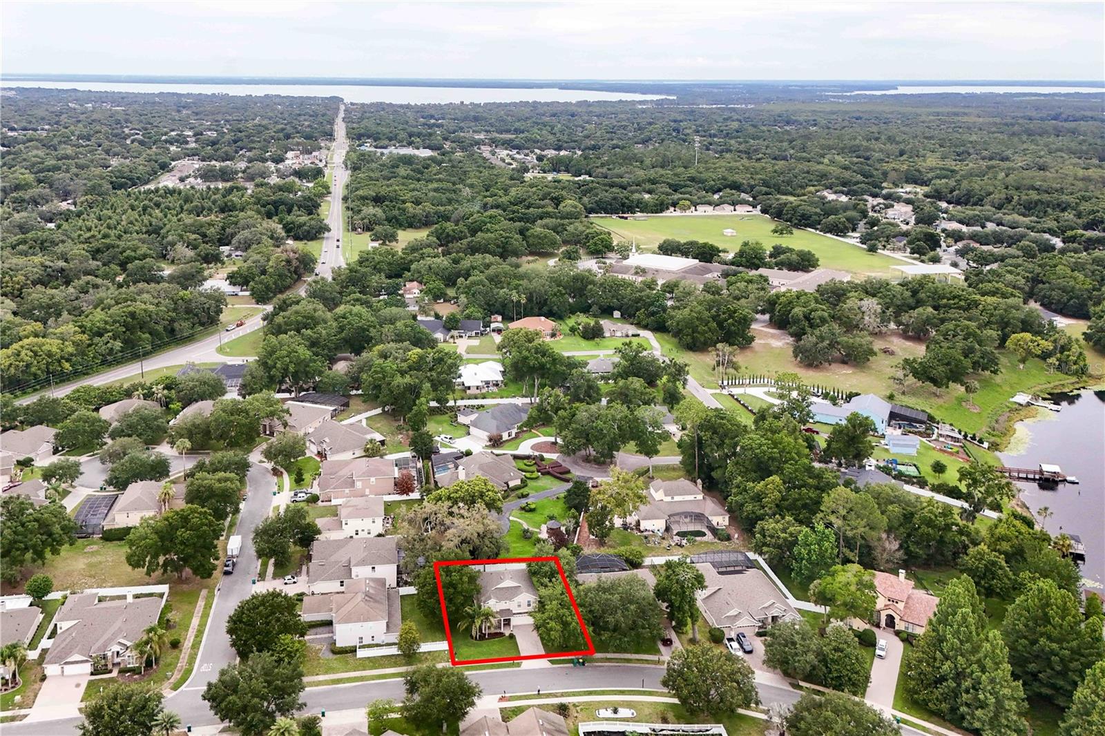 BLUE LAKE ESTATES - Residential